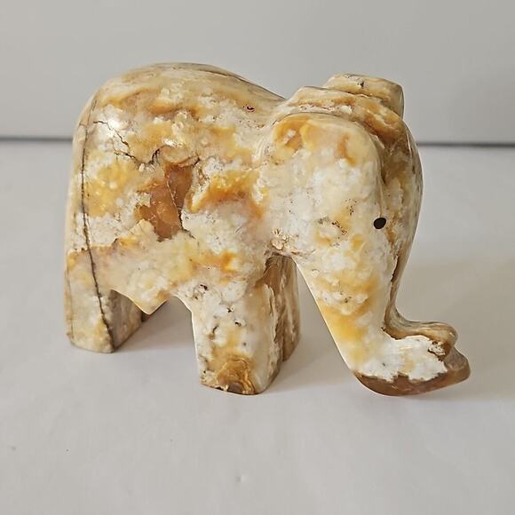 Onyx Stone Elephant Carving Figurine Decor Trunk Up - Picture 8 of 8